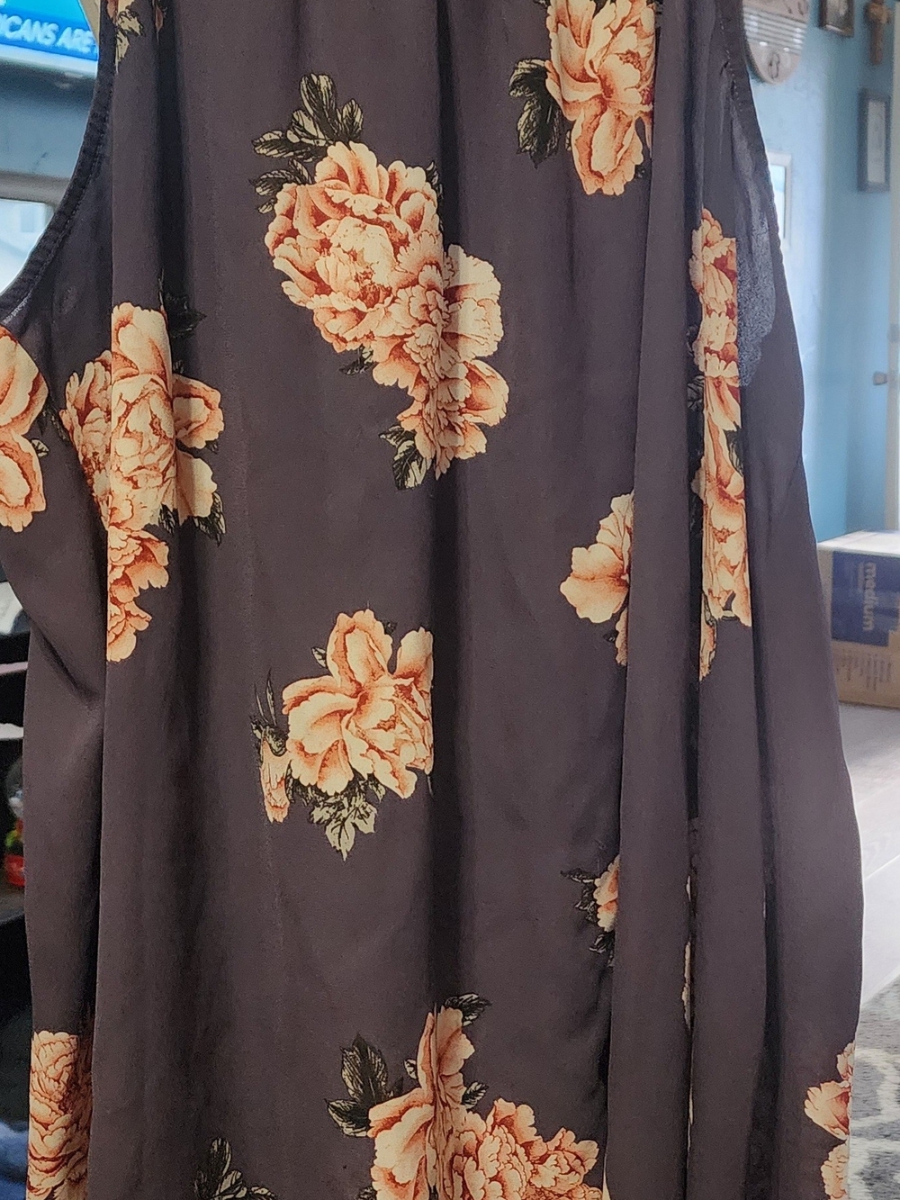 torrid Dark Purple Tank with White Floral Print Sz 3